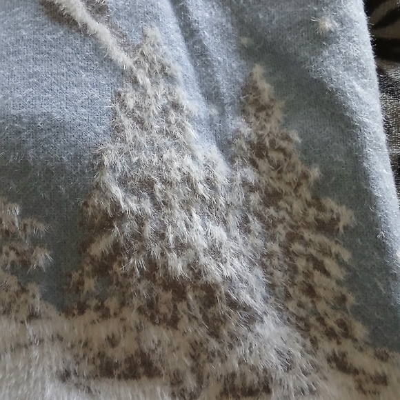 Rachel Zoe Soft Winter Scene Sweater - Picture 3 of 8